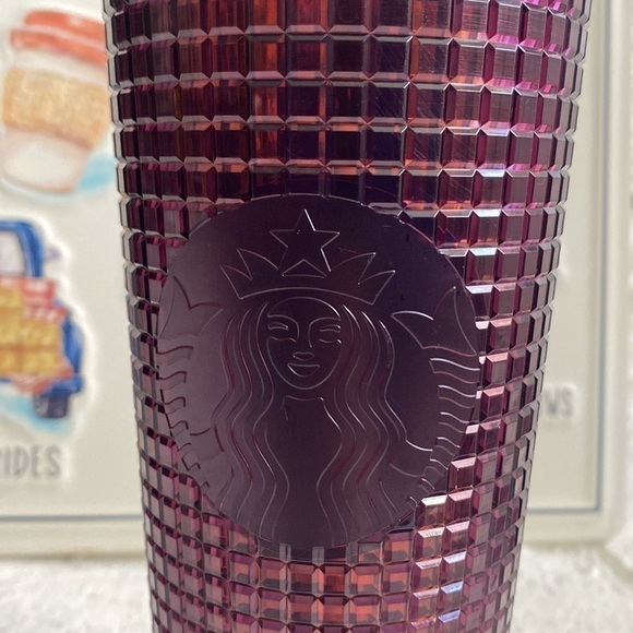 🎄 2020 Limited Edition Starbucks 24oz Ruby Red Grid Tumbler SKU# 0111195 - Picture 7 of 7